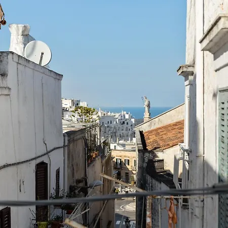 Guesthost - Mirror House Διαμέρισμα *