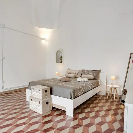 Mirror House Lovely Apartment Ostuni